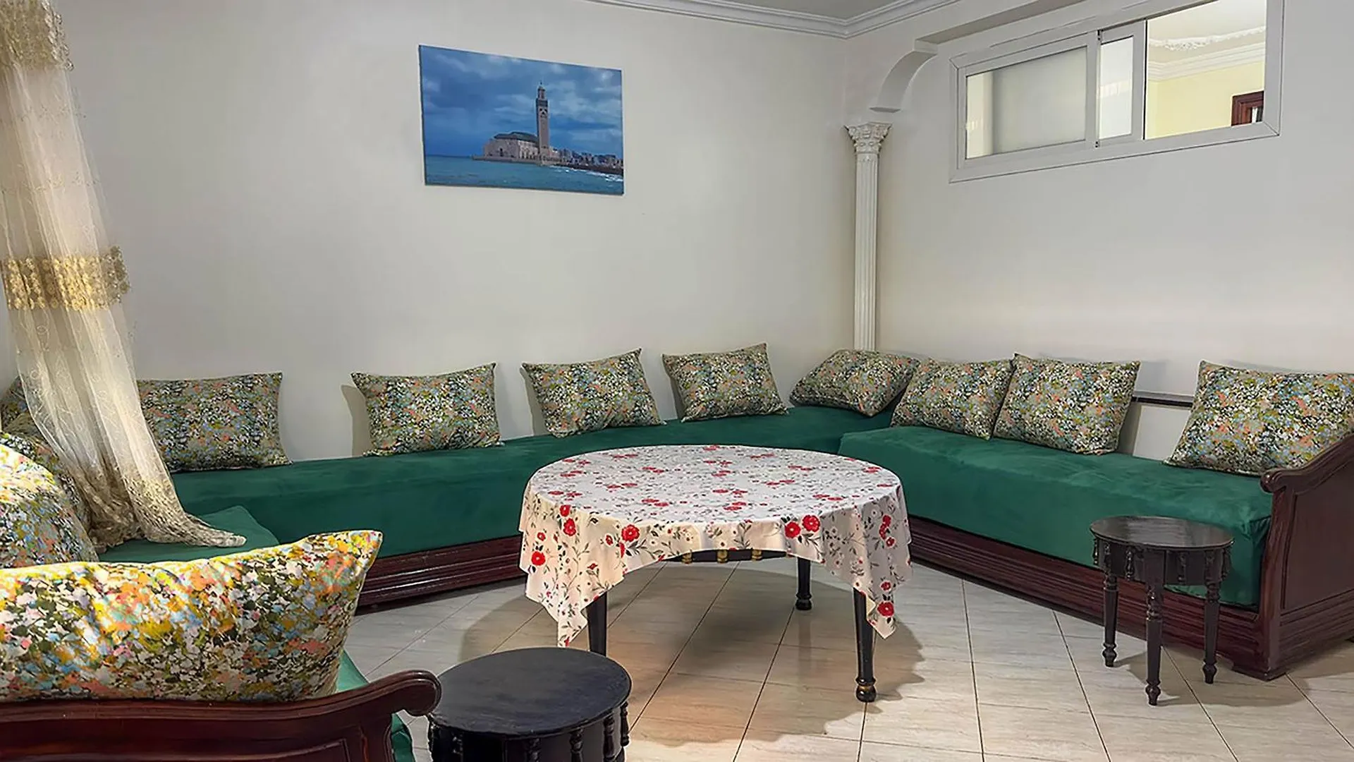 Oasis Urbaine Avec Cour Privee Apartment Casablanca